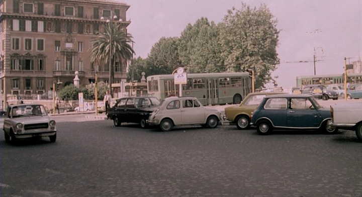 596.jpg