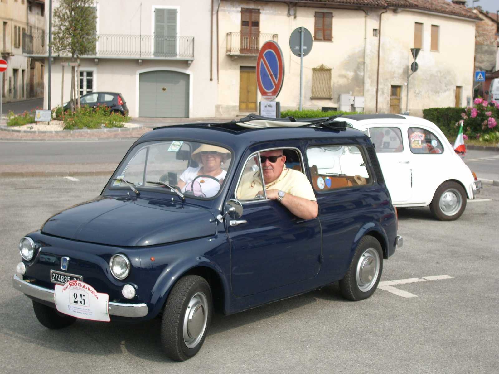 SL271451.JPG