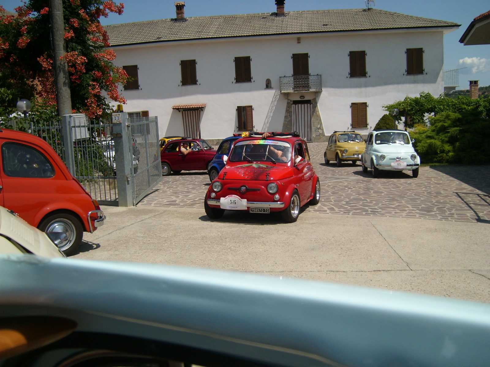 SL271659.JPG