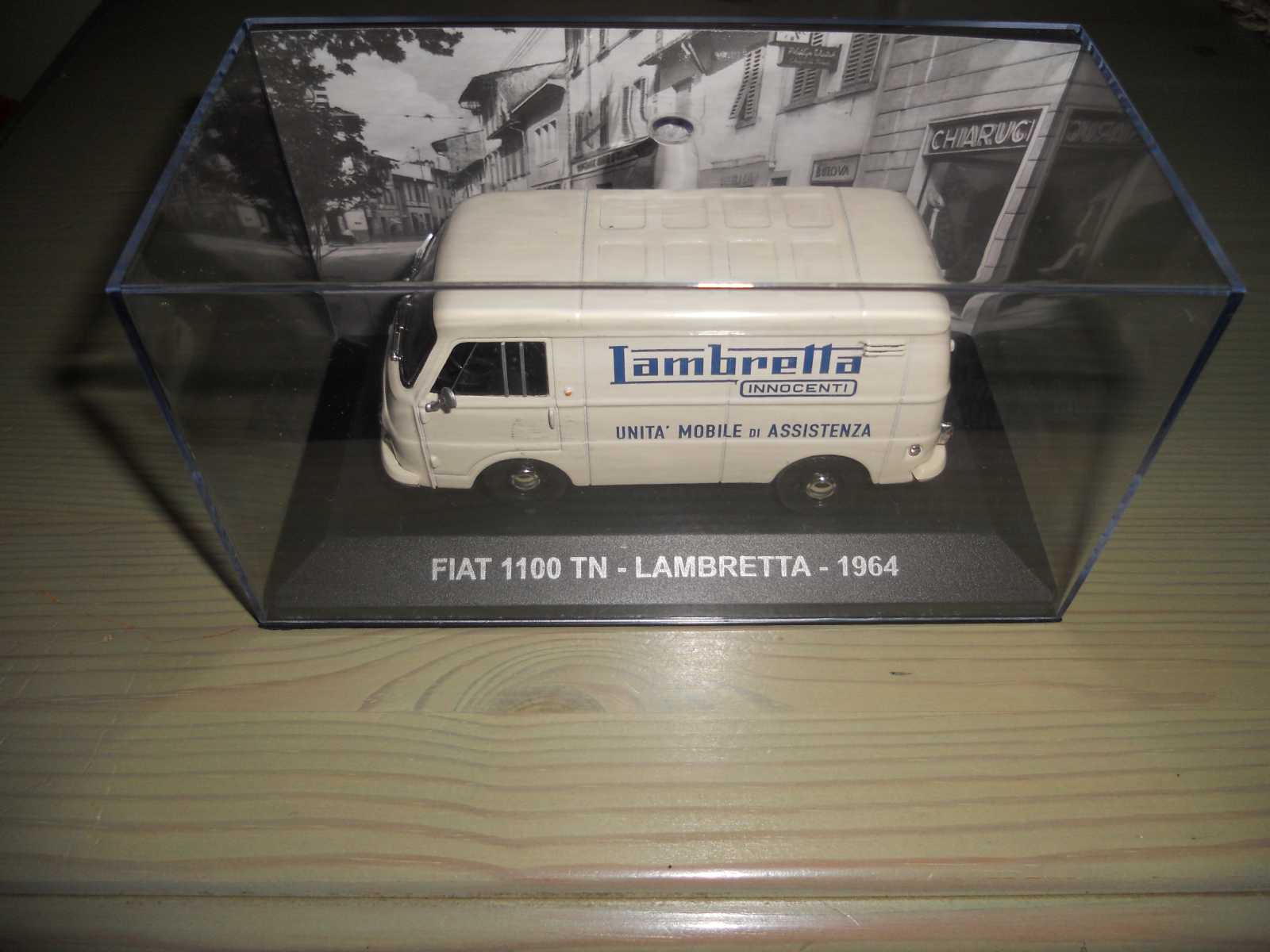 1100lambretta.JPG