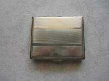 portasigarettemagnetico1.jpg
