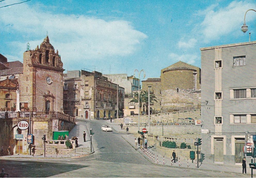 ENpzzaarmerina.jpg