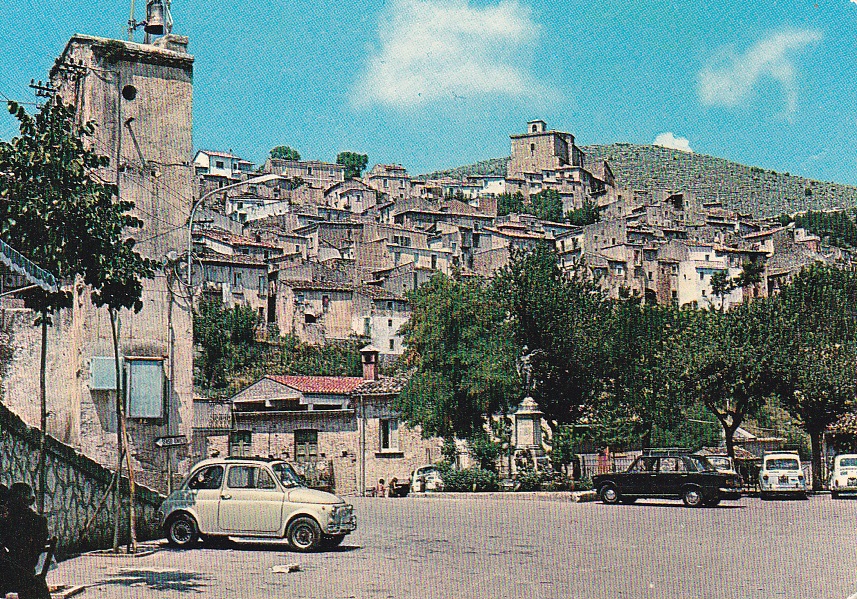 AQsecinaro.jpg