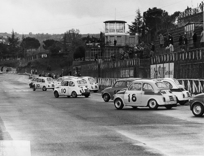 3297637_Foto_39_lo_spettacolare_Criterium_Ora.jpg