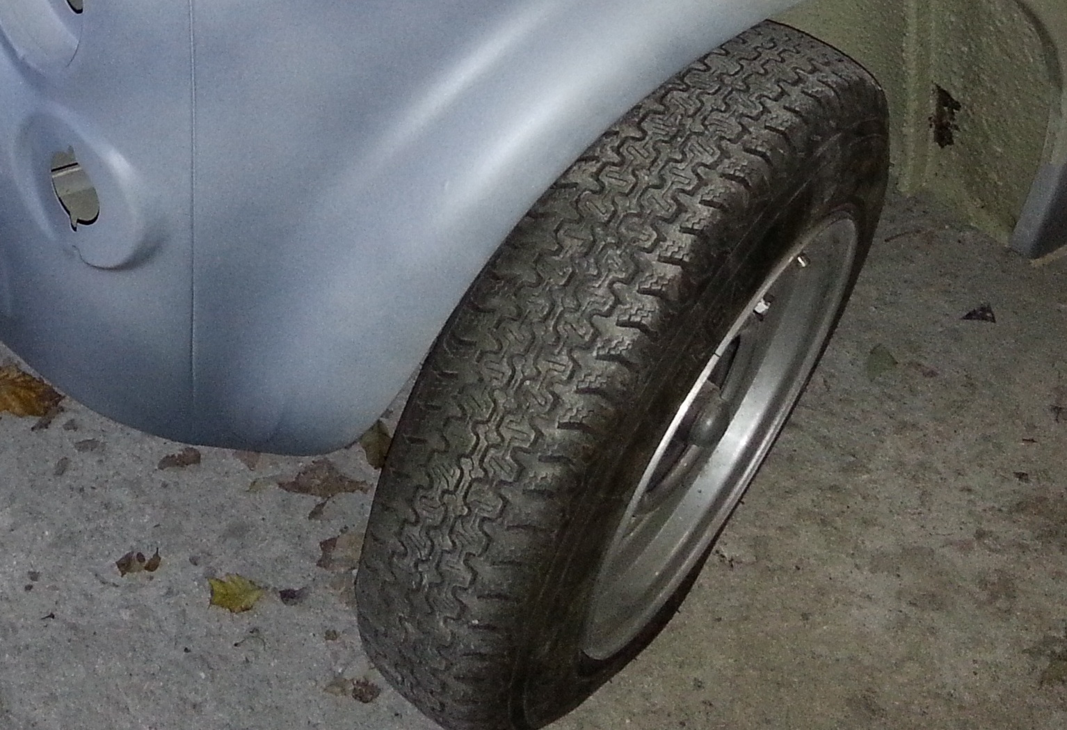 Gomma125R12su45ridotta.jpg