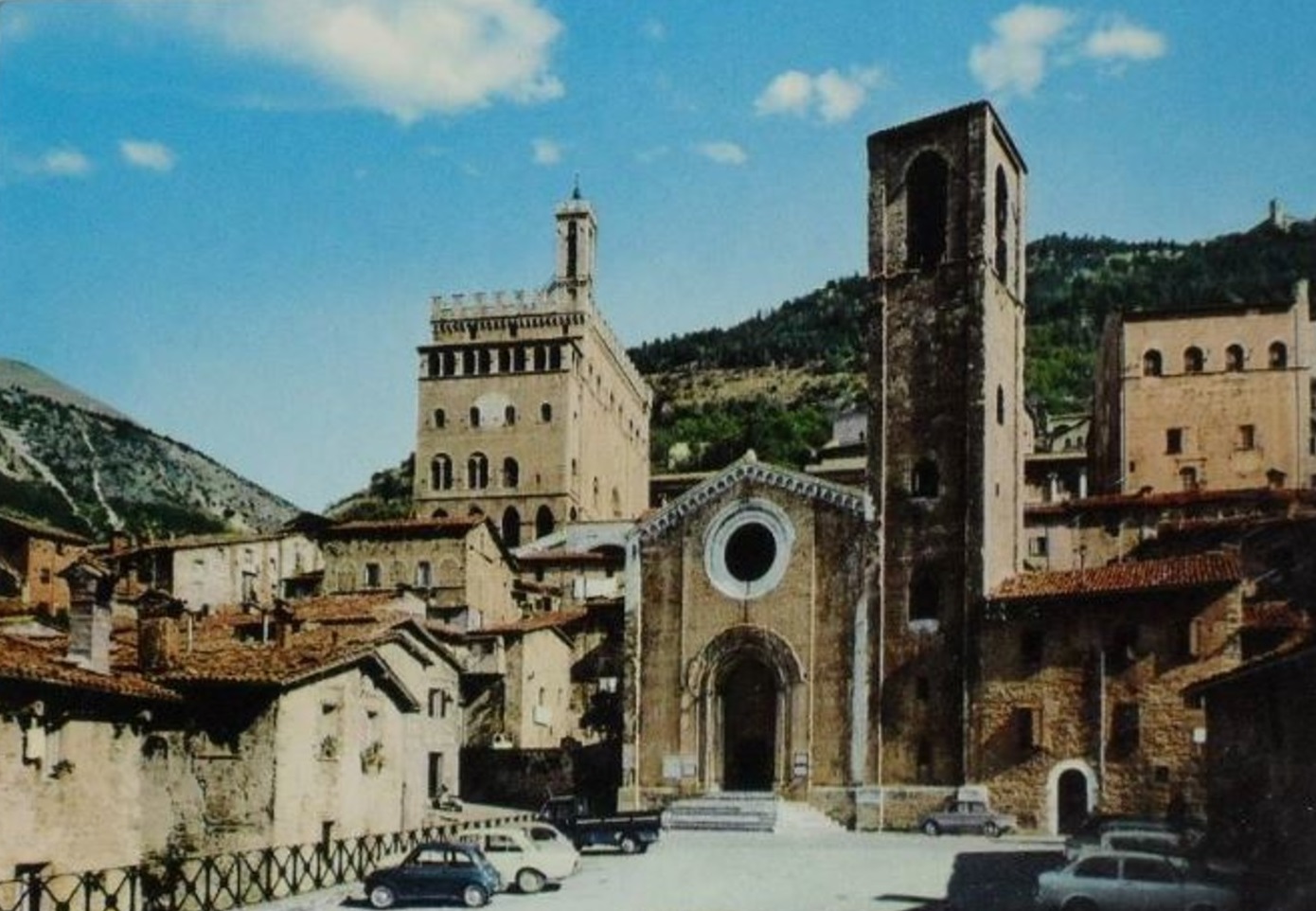 37PGgubbio.jpg