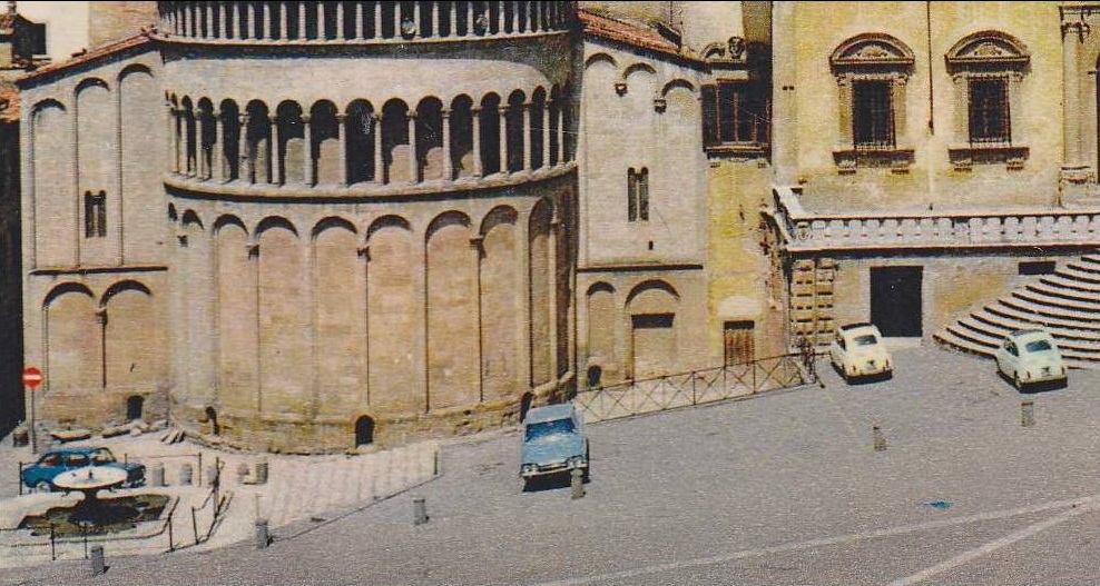 125ARpiazzagrande.jpg