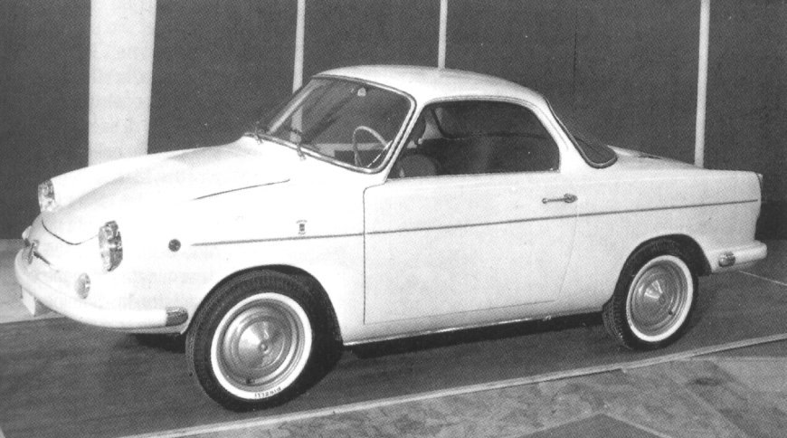 File-Fiat500CoupeMoretti1960WP_2021-04-11.jpg