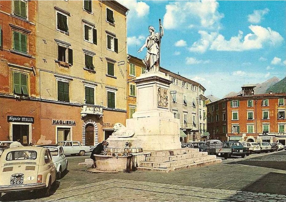 162MScarrara.jpg