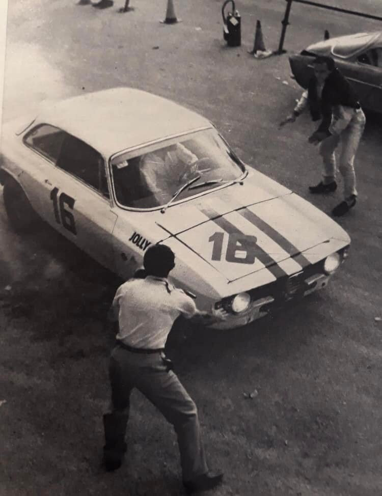 277219438_2174088532741444_6414346719467462594_ncopia.jpg