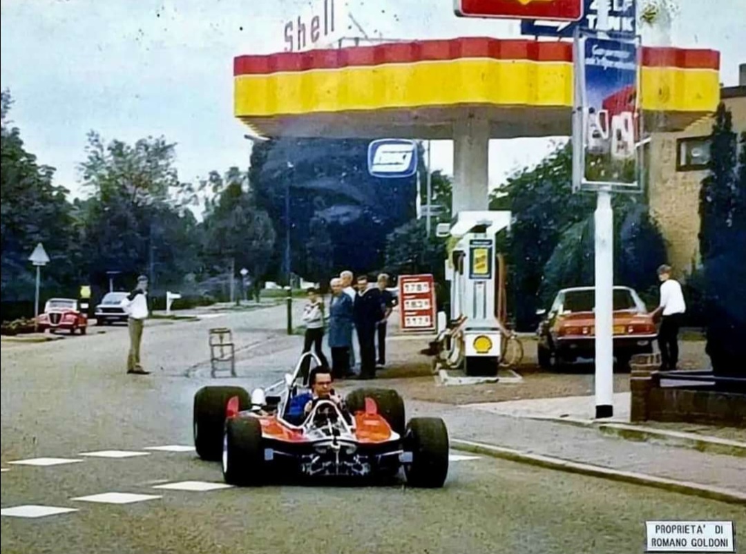 F312t21983.jpg