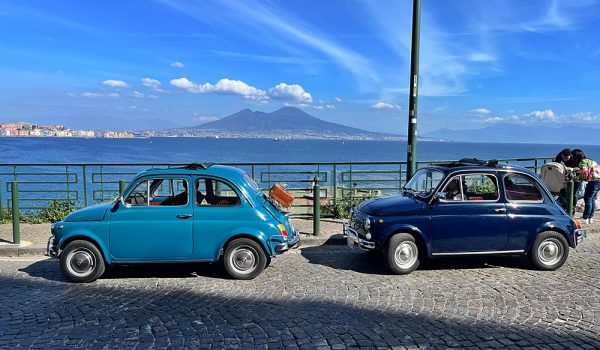 Passeggiando per Napoli in 500