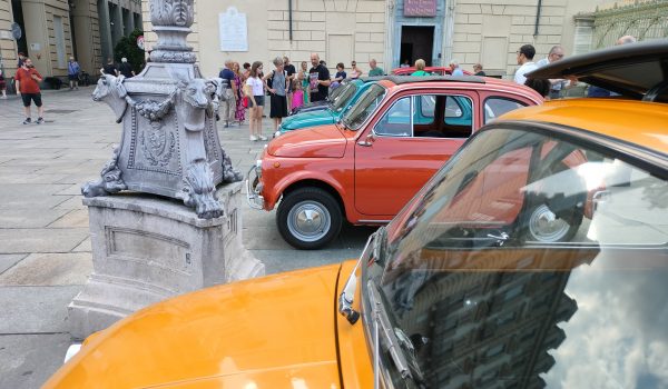 Le 500 a Torino per San Giovanni