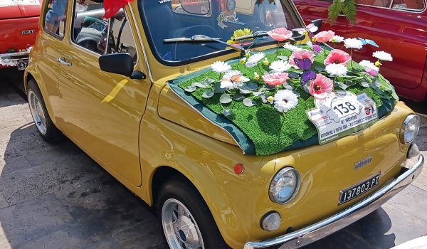 Le 500 all'Infiorata di Fucecchio