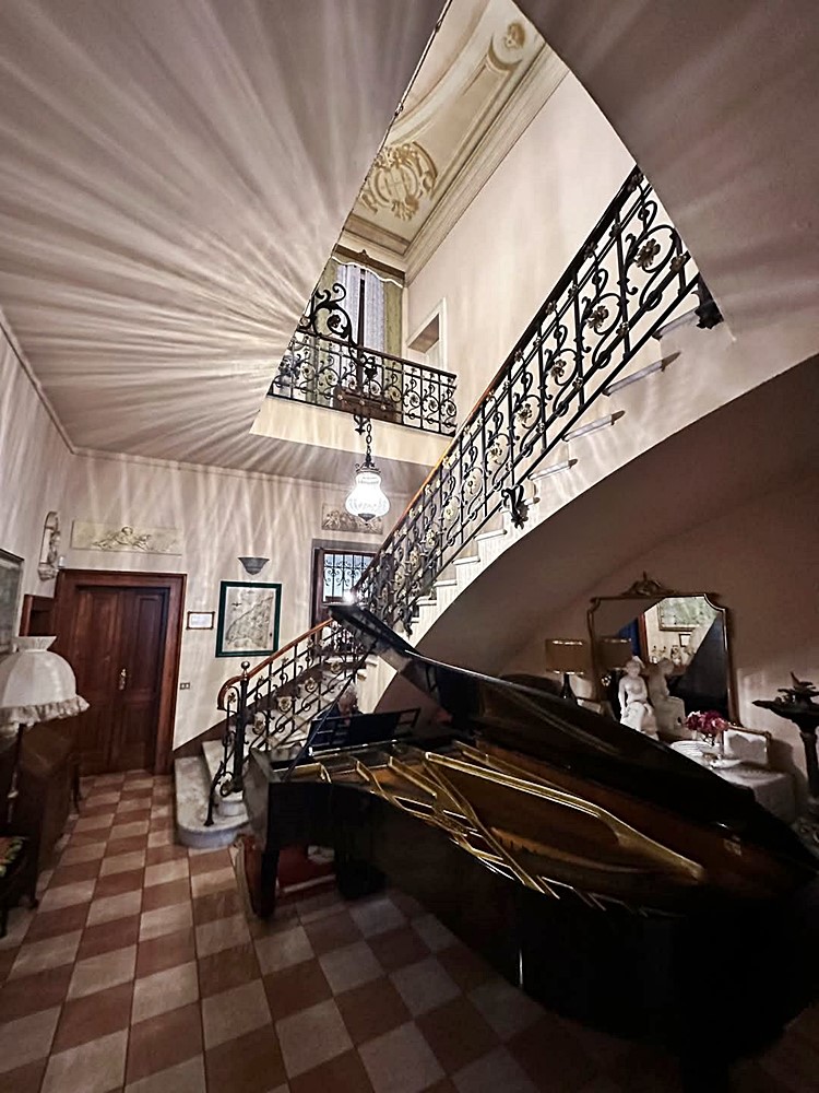 Ravarino in 500 -L'interno di Villa Castel Crescente