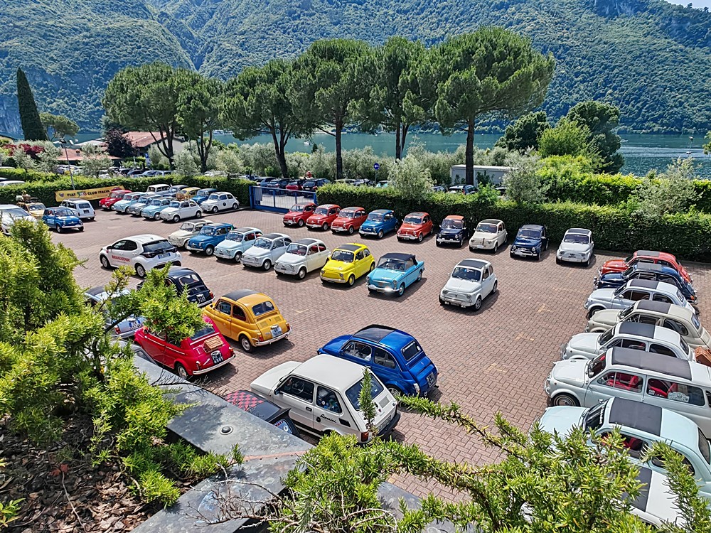 Le 500 a Mandello del Lario