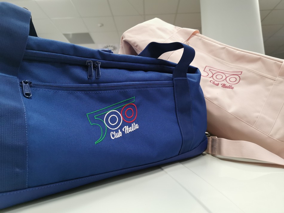 Borsone 500 Club Italia Blu o Rosa