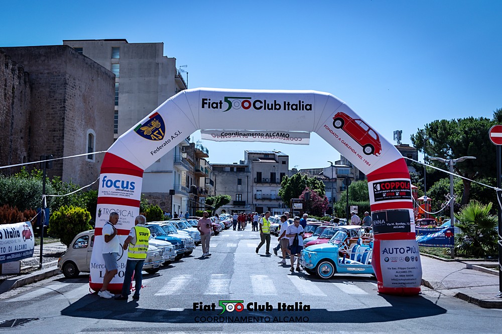 120 Cinquini in festa ad Alcamo