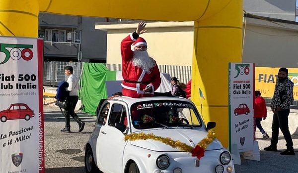 Casagiove, Babbo Natale in 500
