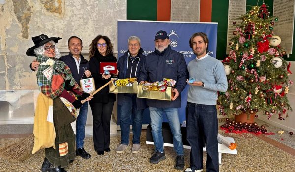 Befana in 500 per il Pausillipon di Napoli
