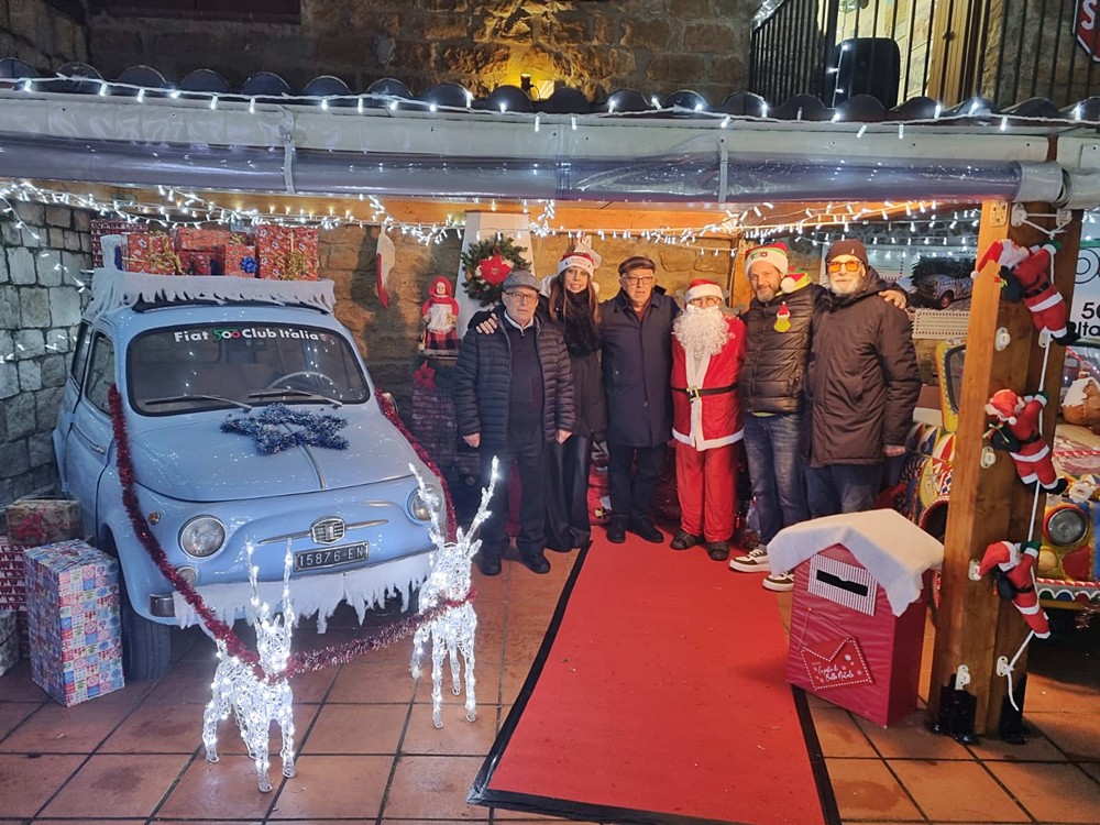 ​"500 Christmas Dreams": il Villaggio Natalizio a Calascibetta