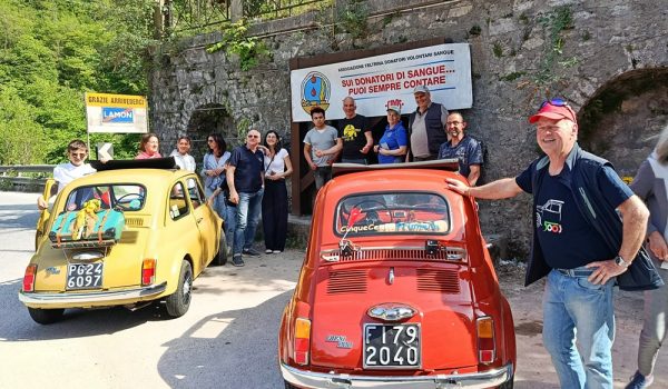 Le 500 per "Metti in moto il dono" 2026